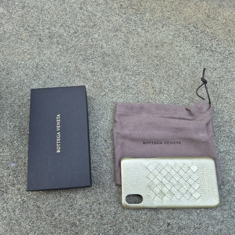 NIB Bottega Veneta Intrecciato Leather iPhone X Case in Platinum